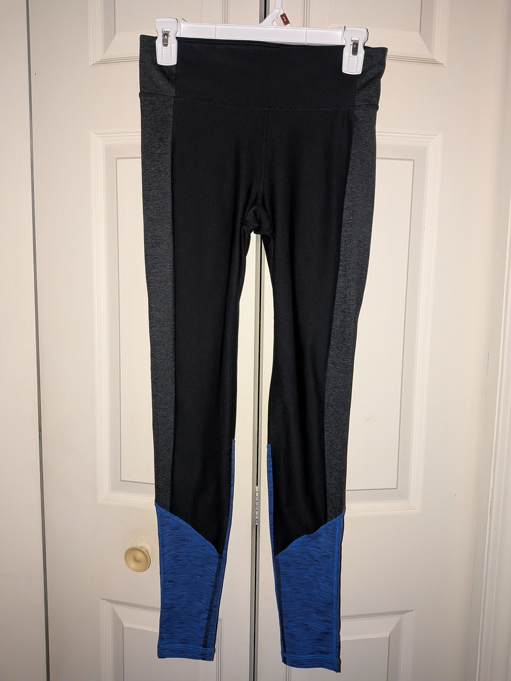Xersion Black & Blue Colorblock Women's Active Leggings